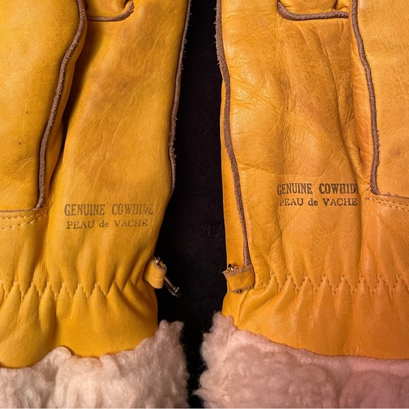 Vintage Genuine Cowhide Fleece Lined Gloves Fits Like a Woman’s Medium - Picture 4 of 6